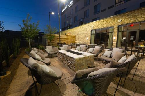 Courtyard by Marriott Cartersville - image 14