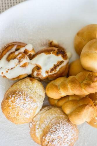 Room in Lodge - Leola Hotel-ikeja, Lagos