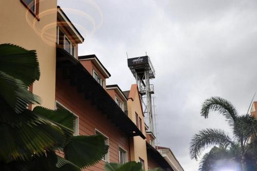 Room in Lodge - Leola Hotel-ikeja, Lagos