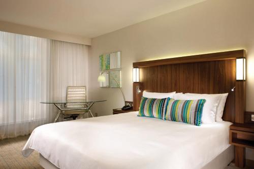 Courtyard by Marriott Aberdeen Airport - image 12