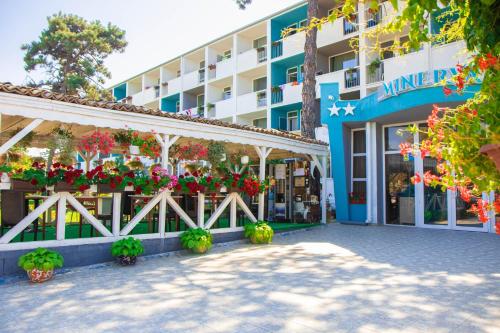 Hotel Minerva – Eforie Nord, CA