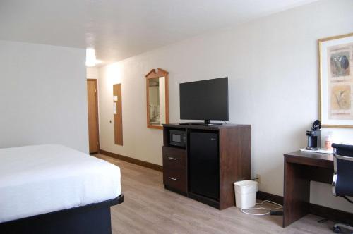Quality Inn Homestead Park Billings - image 2