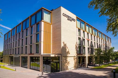 Courtyard by Marriott Edinburgh West Courtyard by Marriott Edinburgh West