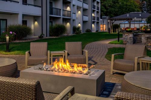 Courtyard by Marriott Boston Andover - image 8