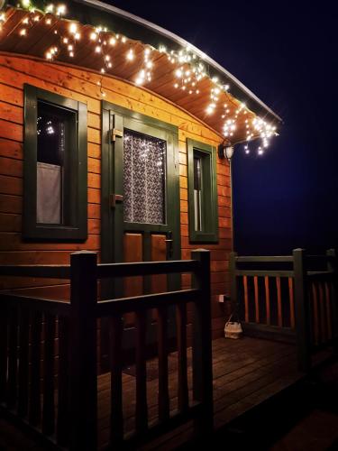 Roulotte & Forêt - Evasion Bohème en Bourgogne gîte à louer Saint-Émiland