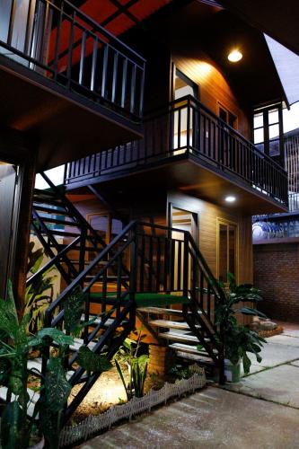 Ngọc Trâm Homestay - 숙소 외관