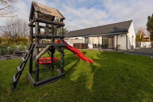 Playground, Dream Apartman Aliga in Balatonvilágos