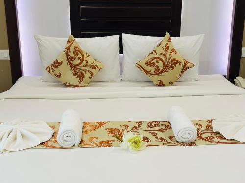 One-Bedroom Villa image 9