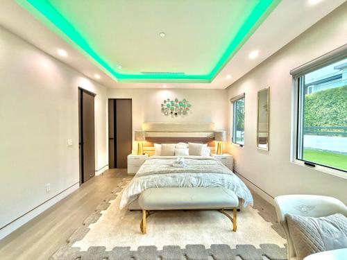 # Marbella Lane - Enchanted Garden & Pool Hideaway