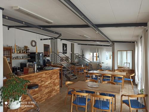 Schlosserei Weinlokal in Kapellen-Drusweiler