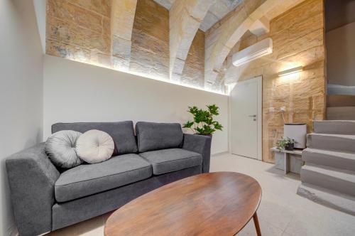 Beautiful, designer 2BR home in heart of Valletta by 360 Estates, La Valeta (foto 8)