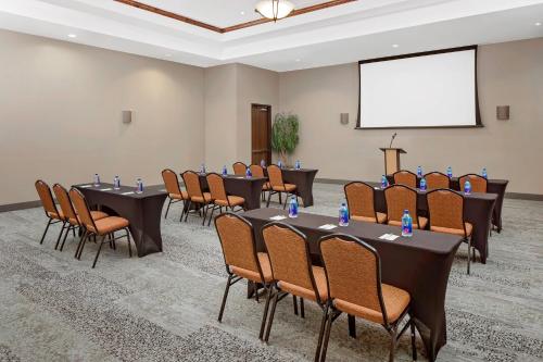 Courtyard by Marriott Houma - image 10