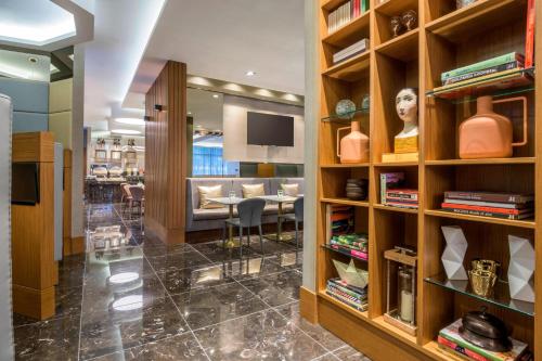 627299515 Courtyard by Marriott Bogota Airport