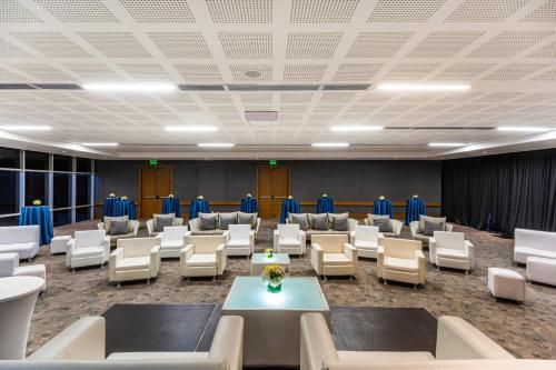627299549 Courtyard by Marriott Bogota Airport