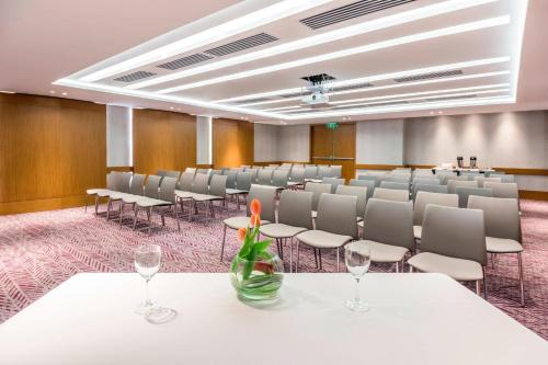 627299573 Courtyard by Marriott Bogota Airport