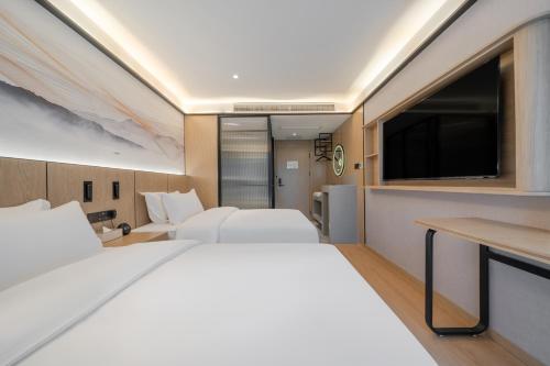 Weiting Hotel Bund Yuyuan Metro Station Branch, Шанхай (фото 10)