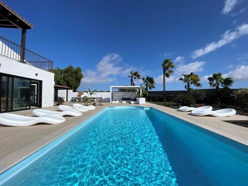Modern villa in Lajares with private pool