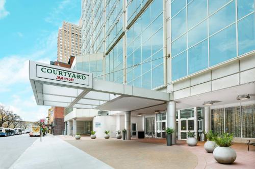 Courtyard by Marriott New York Manhattan Upper East Side, New York (photo 3)
