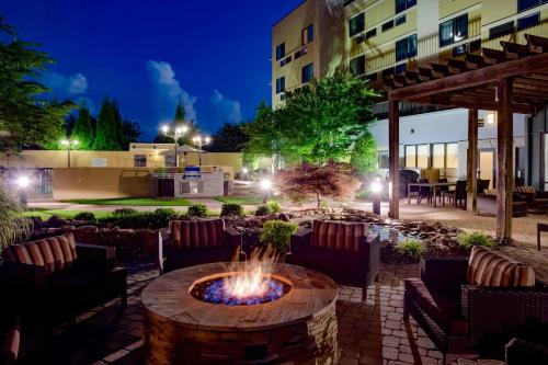 設施, Courtyard by Marriott Statesville Mooresville/Lake Norman in 史特斯維爾 (NC)