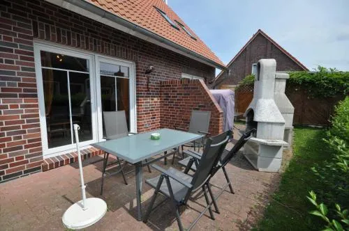 Nr 80 - Ferienhaus Deichstraße Nähe Yachthafen in Carolinensiel, Deutschland