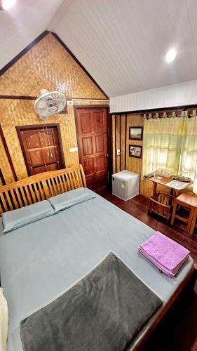 Seamthong Resort เสียมทองรีสอร์ท Room Type - Double Room with Balcony