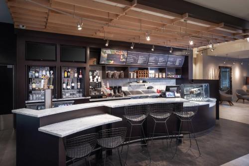 Courtyard by Marriott Baton Rouge Downtown - image 11