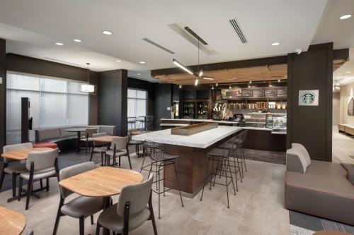Courtyard by Marriott Baton Rouge Downtown - image 7