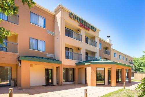 Courtyard by Marriott Boston Westborough in Westborough, USA