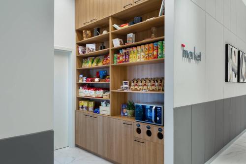 Courtyard by Marriott Bucharest Floreasca - image 2