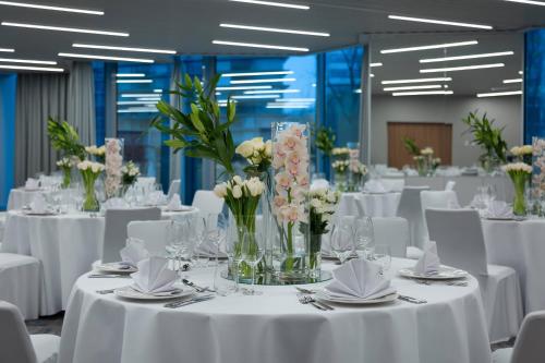 Courtyard by Marriott Bucharest Floreasca - image 9