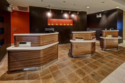 Courtyard by Marriott Westbury Long Island in Westbury, USA