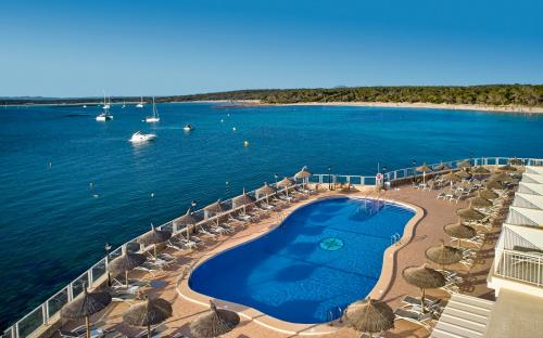 مسبح, Universal Hotel Marques in سيس سالينز