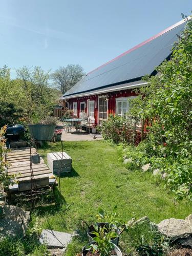 Viesnīcas āriene, Rural Charm Modern Meets Traditional Style in Gottskar