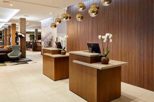 Courtyard by Marriott Oxford South - image 4