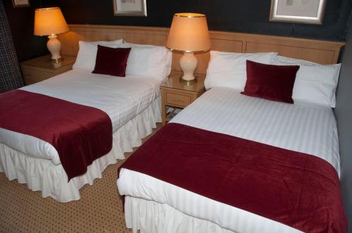 Caledonian Hotel - image 10