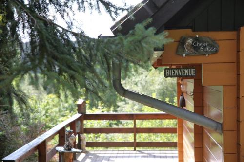 ArdenParks PetiteSuisse Chalet Renardeau - Location, gîte - Manhay