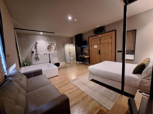 Saman Hotel Boutique - image 4
