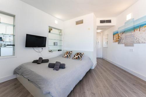Apartment with Sea View image 10