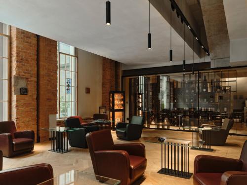 設施, 格蘭德酒店 (Grand Hotel) in 羅茲