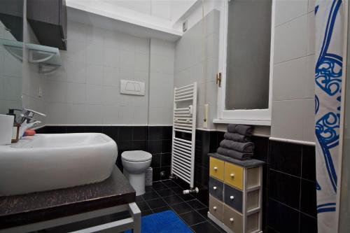 PORTA PORTESE apartment, Рим (фото 8)