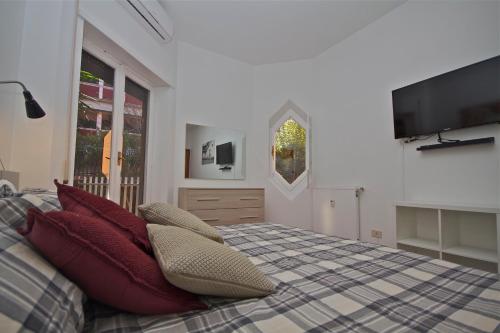 PORTA PORTESE apartment, Рим (фото 9)