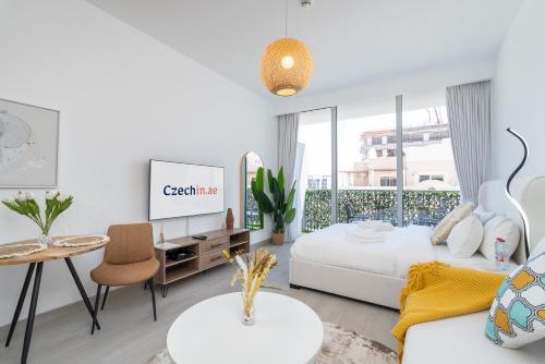 Brand New & Modern Studio in JVC, Dubái