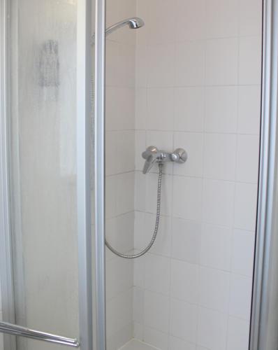 Single Room image 2