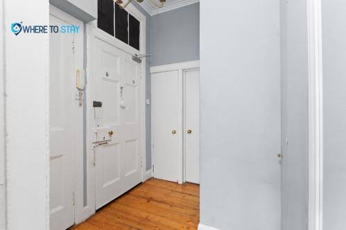 Tranquil 2 bed apartment Edinburgh - image 5