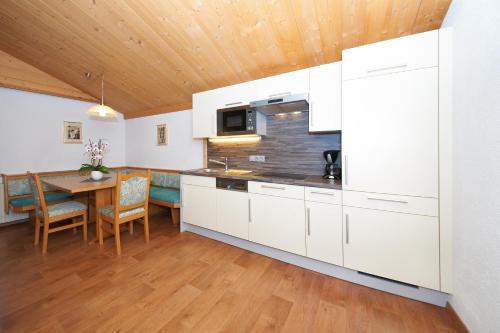 One-Bedroom Apartment with Balcony - Attic