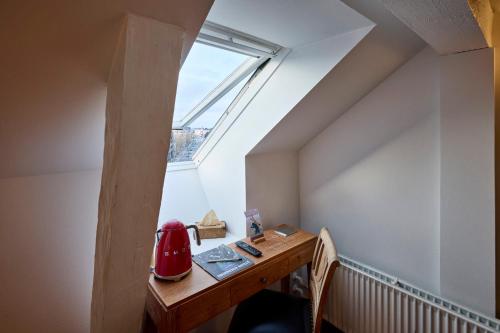 Babette Guldsmeden Babette Guldsmeden