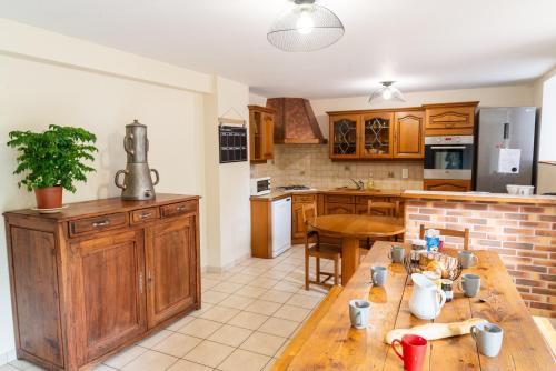 Gîte du régourdel avec spa (Gite du regourdel avec spa) in Chirac