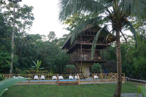 外部景觀, Oasis Bluff Beach in 博卡斯德爾托羅