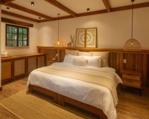 Sansara Surf Yoga & Resort Panama