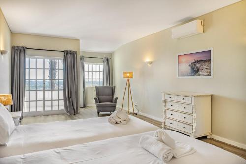 Canaan Boutique Casa do Monte by Get Your Stay Canaan Boutique Casa do Monte by Get Your Stay